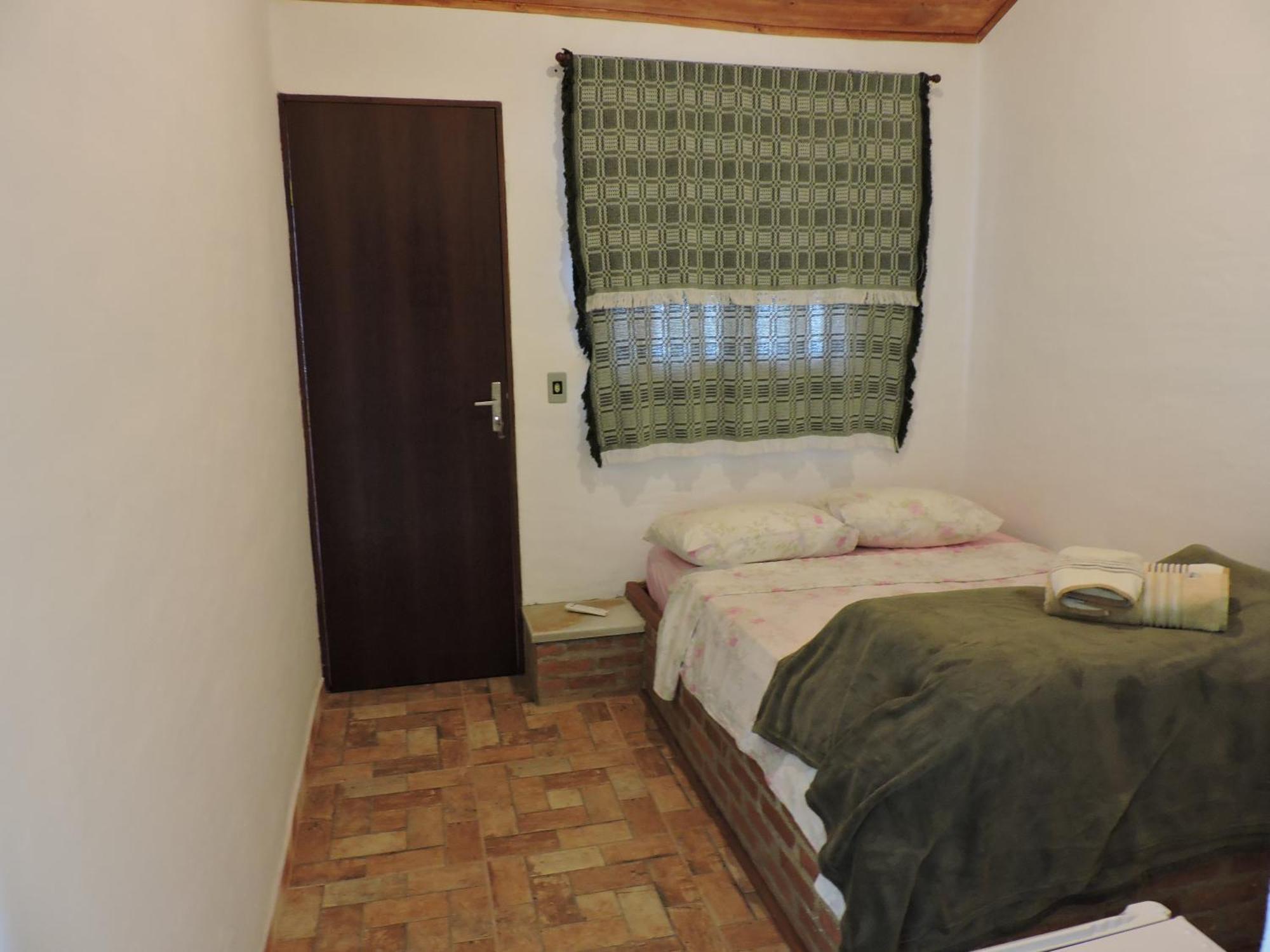 Pousada Casa Da Serra Sao Tome das Letras Bilik gambar