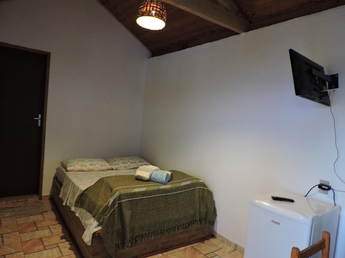Pousada Casa Da Serra Sao Tome das Letras Bilik gambar